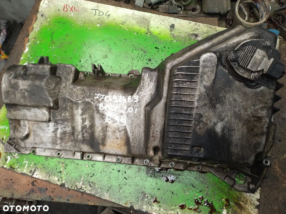 BMW e39 3,0i 2,5i miska olejowa 17092489 - 1
