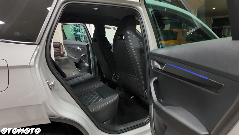 Skoda Karoq 2.0 TDI SCR 4x2 Sportline - 33