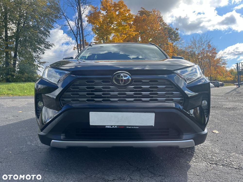 Toyota RAV4 - 6