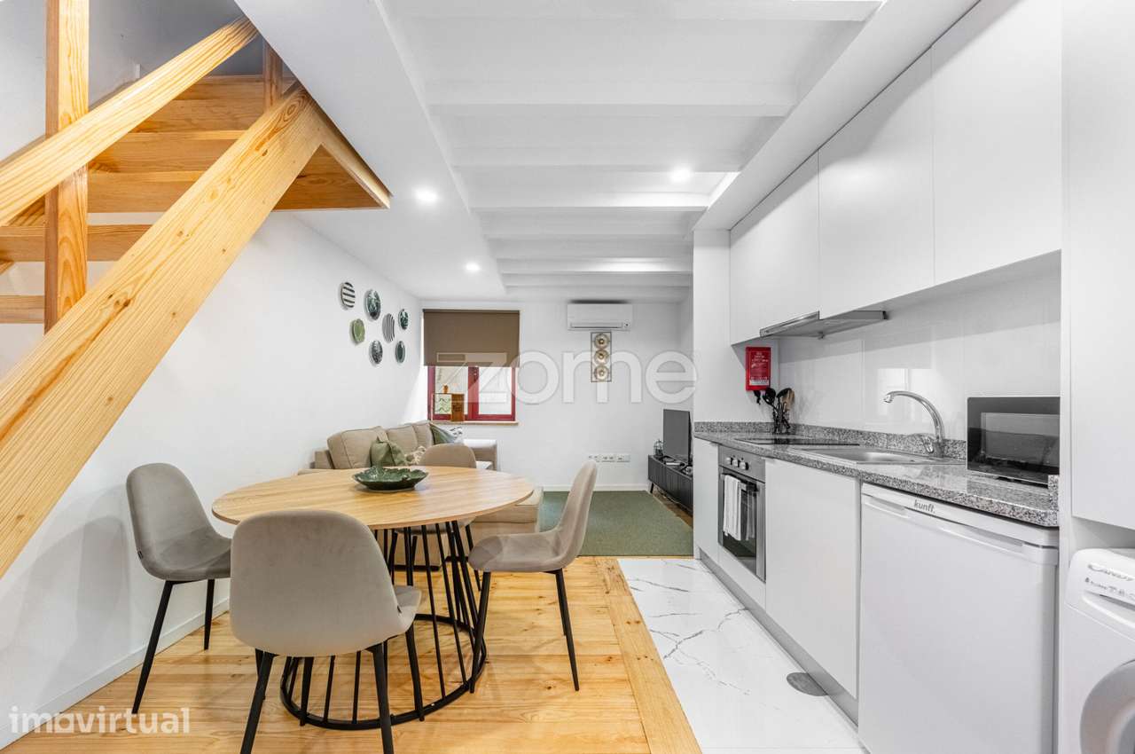 Apartamento T1 Duplex no Centro Histórico de Vila Nova de Gaia - Grande imagem: 4/25