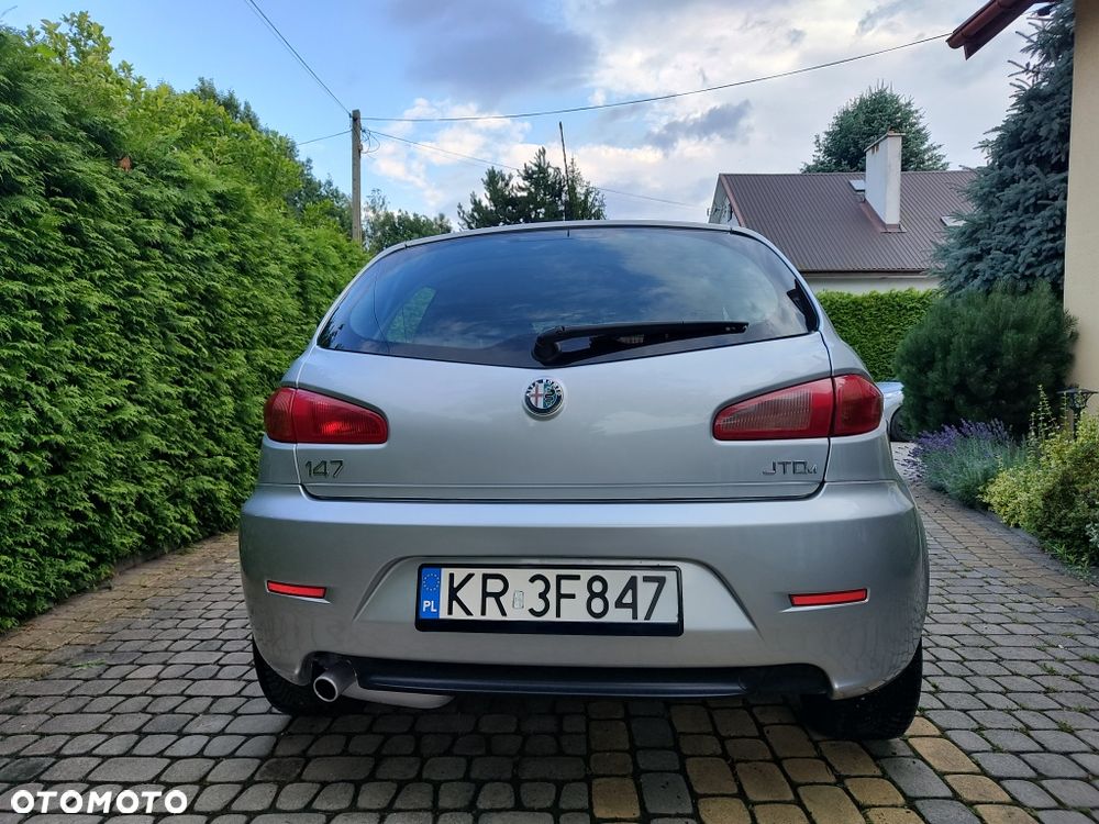 Alfa Romeo 147 - 4
