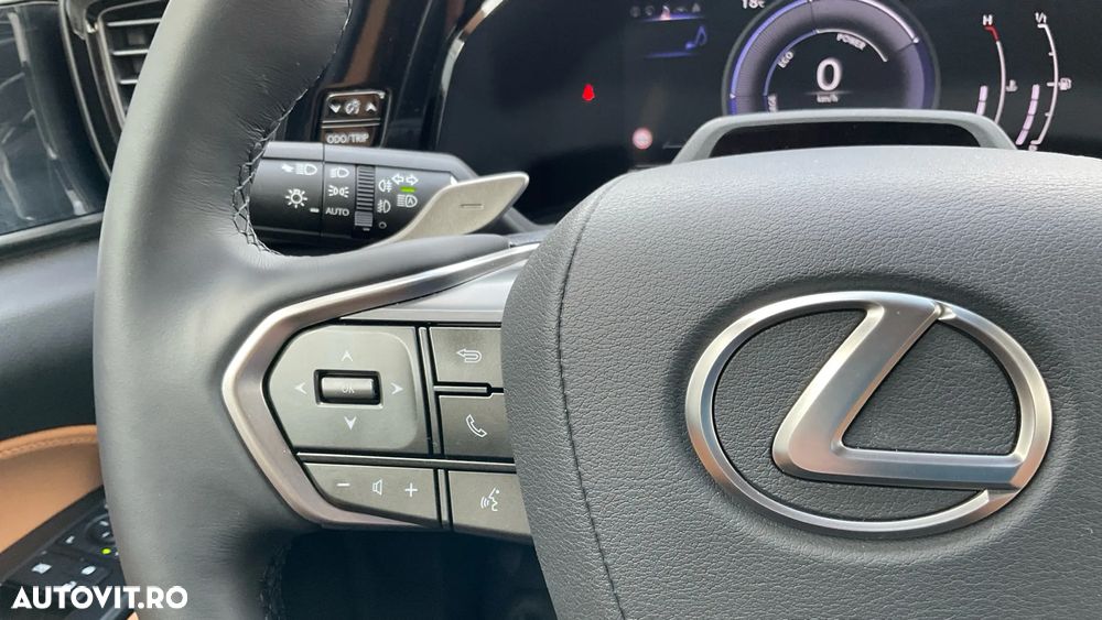 Lexus Seria NX 350h AWD CVT HEV Executive - 28