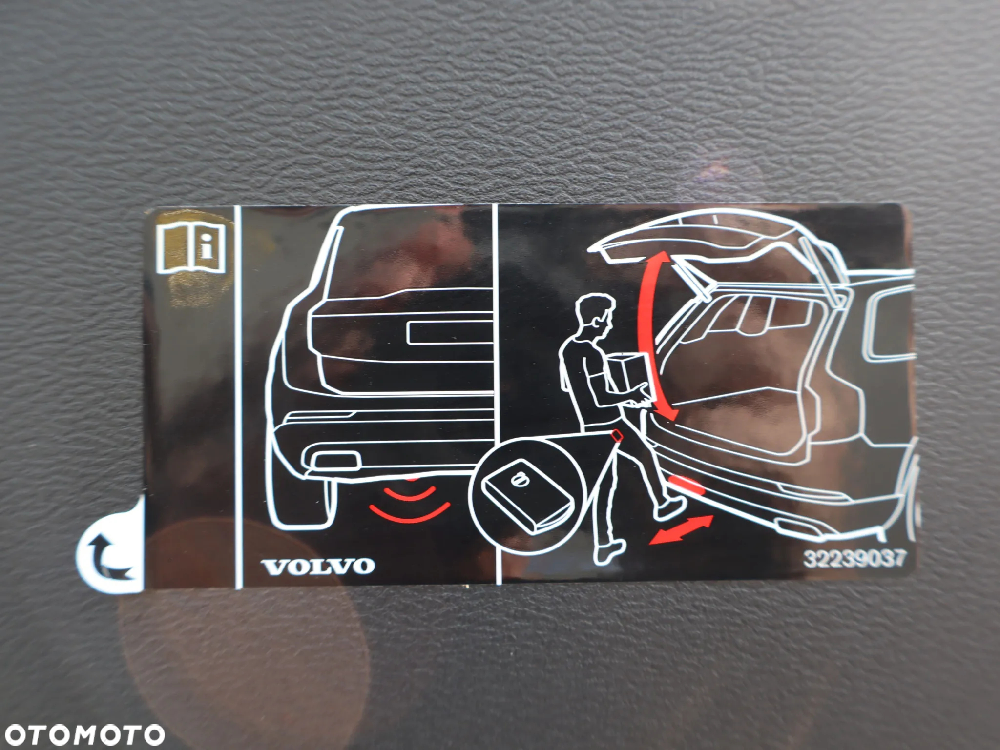 Volvo XC 40 B4 B Momentum Pro - 18