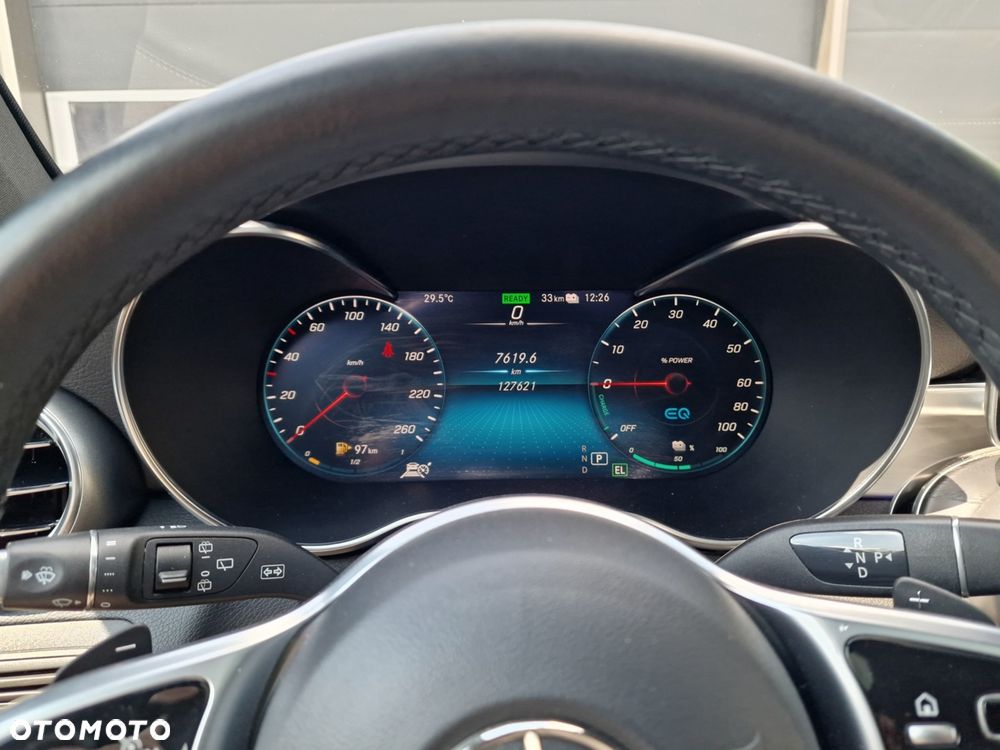 Mercedes-Benz GLC - 36