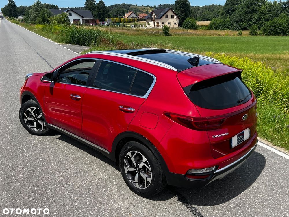 Kia Sportage 1.6 CRDI AWD Eco-Dynamics+ (48V M-H) DCT PLATINUM - 9