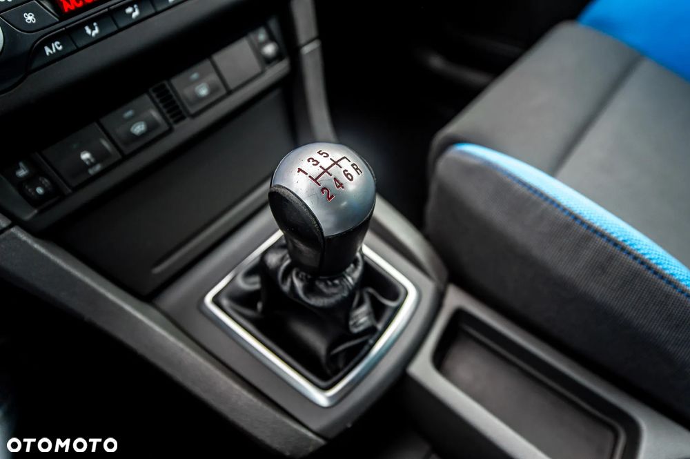 Ford Focus 2.5 ST - 34
