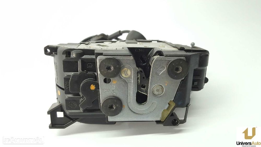 FECHADURA PORTA TRASEIRA DIREITA RENAULT MEGANE III BERLINA 5 P DYNAMIQUE - 2