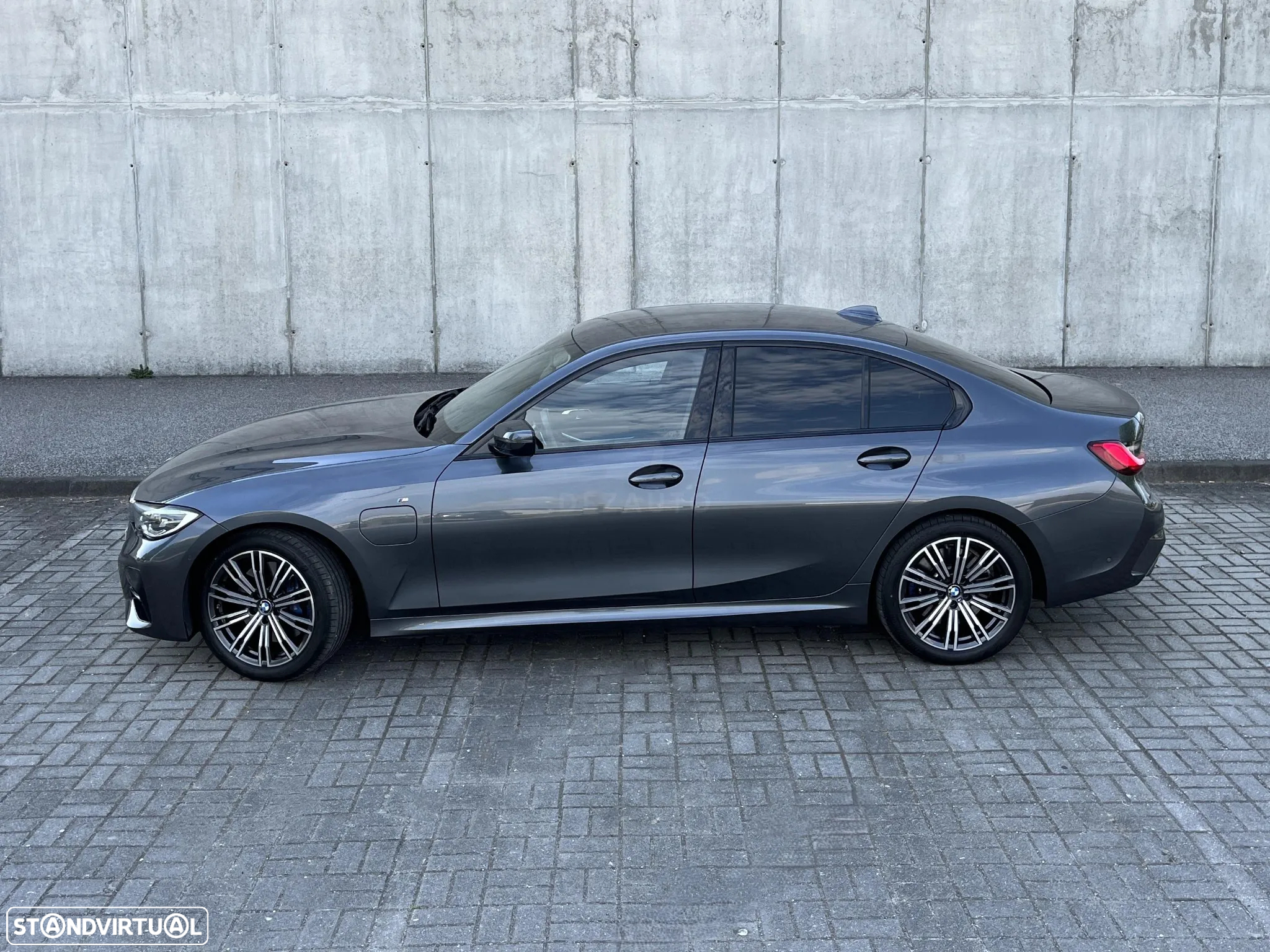 BMW 330 - 6