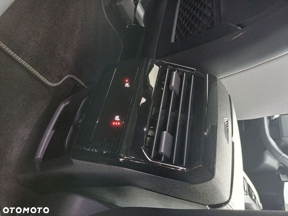 Peugeot 3008 - 33