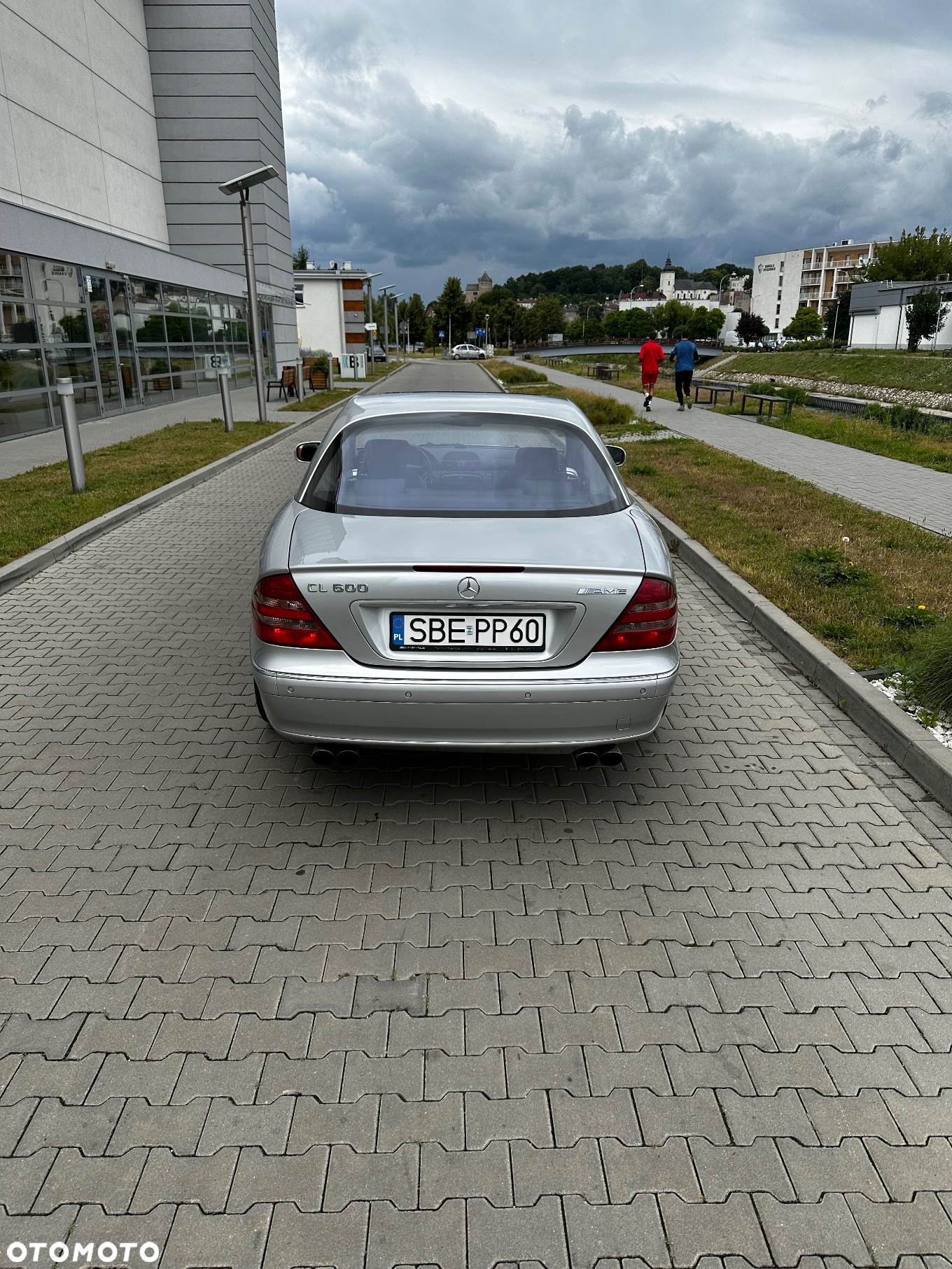 Mercedes-Benz CL 600 - 3