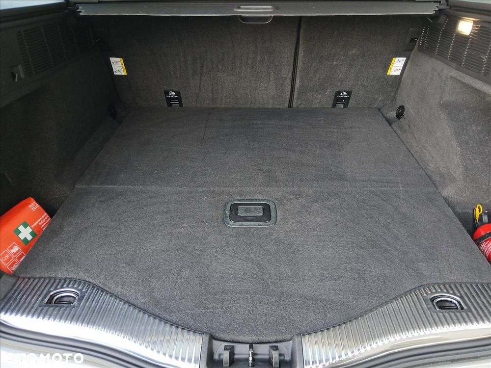 Ford Mondeo 2.0 EcoBlue Titanium - 13
