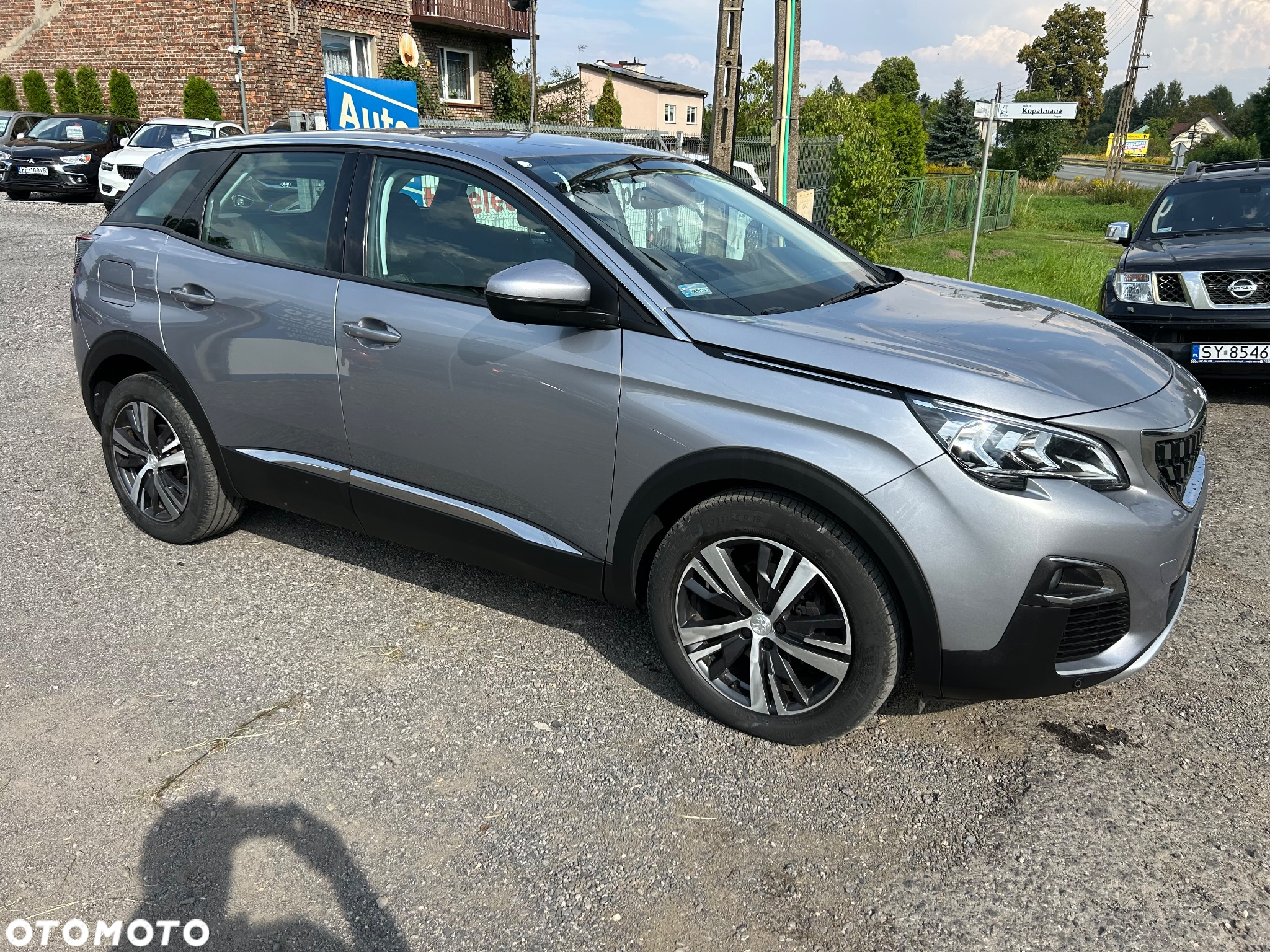 Peugeot 3008 1.5 BlueHDi Allure S&S EAT8 - 5