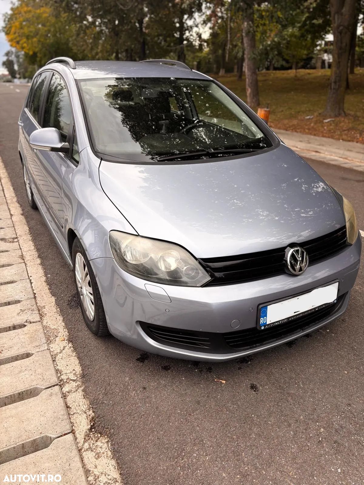 Volkswagen Golf Plus 1.6 TDI DPF Comfortline - 1