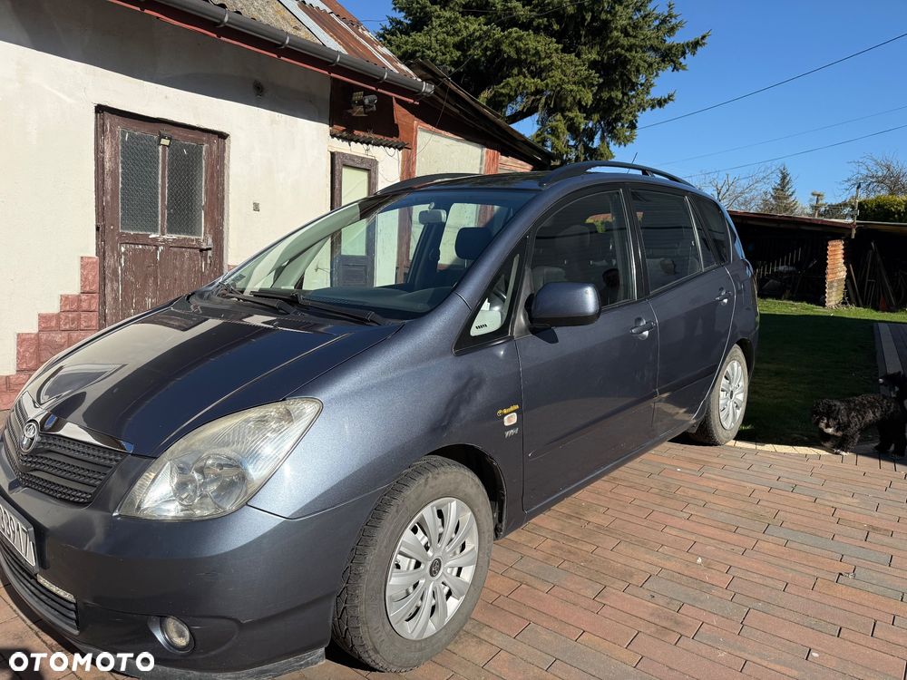 Toyota Corolla Verso 1.8 Sol - 3