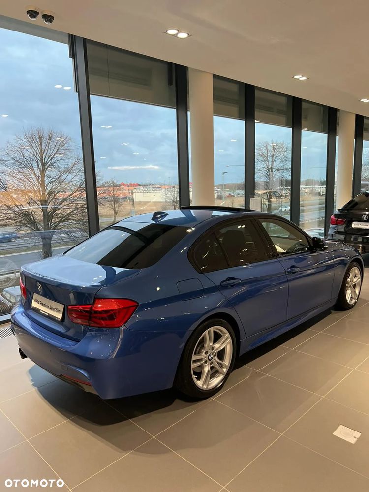 BMW Seria 3 330i M Sport Shadow - 2