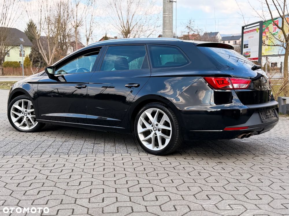 Seat Leon 1.4 TSI FR Black S&S - 33