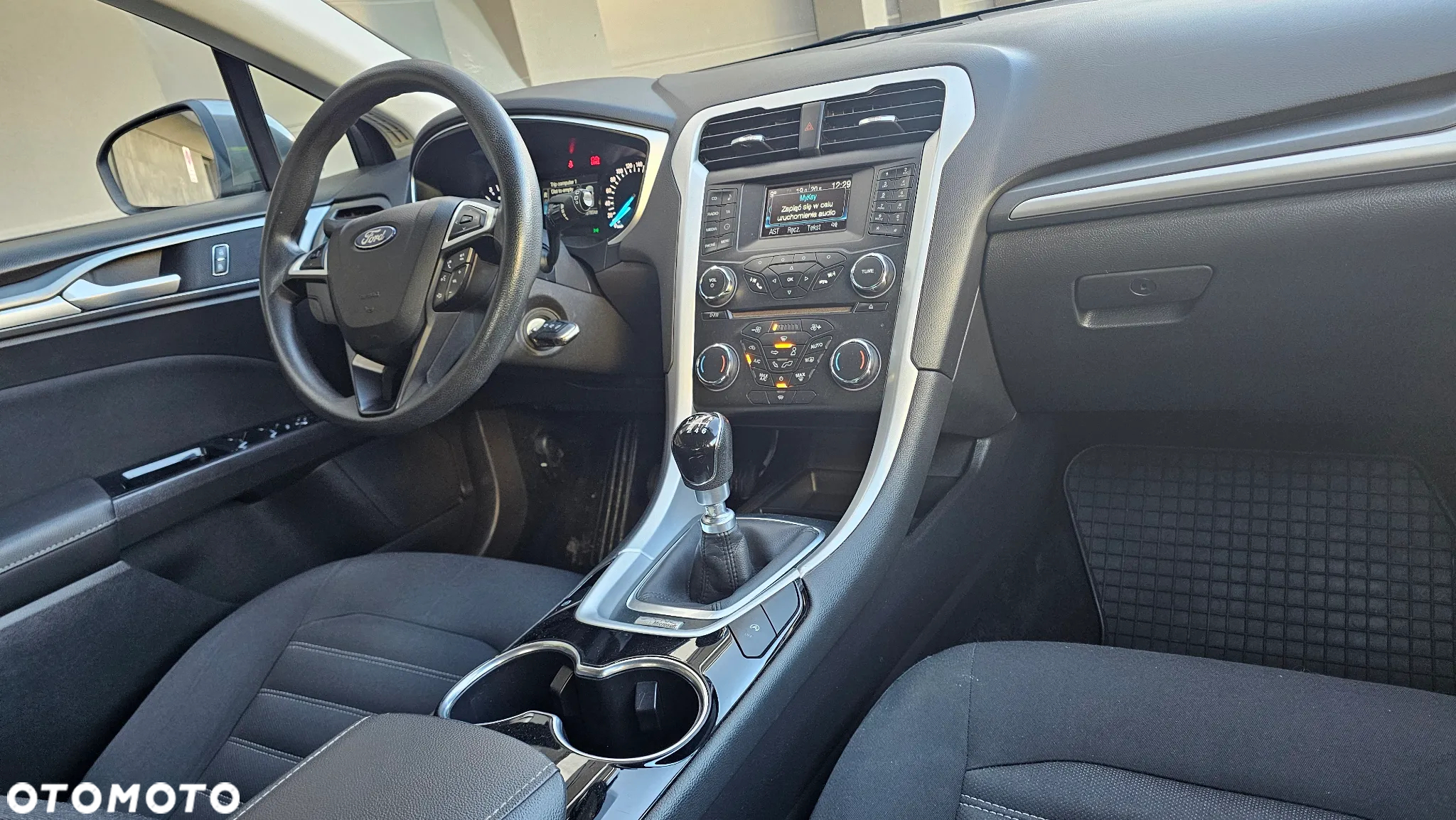 Ford Mondeo 1.5 EcoBoost Ambiente - 6