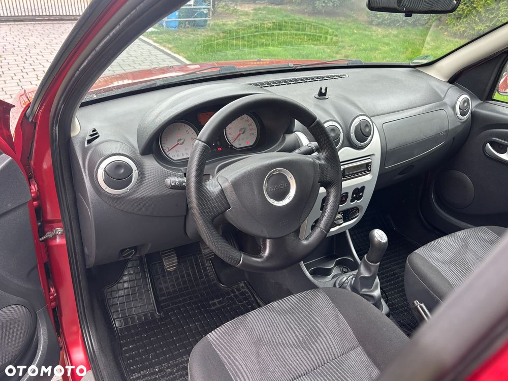Dacia Sandero 1.6 MPI Laureate - 8