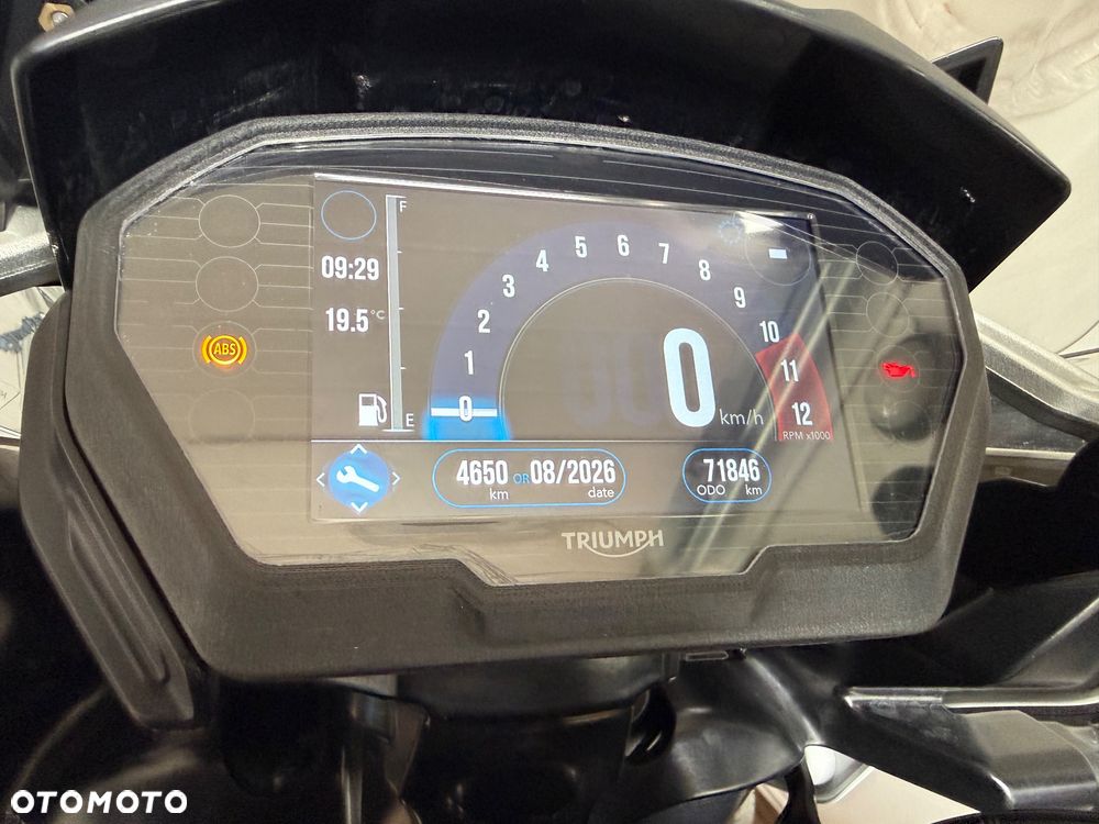 Triumph Tiger - 12