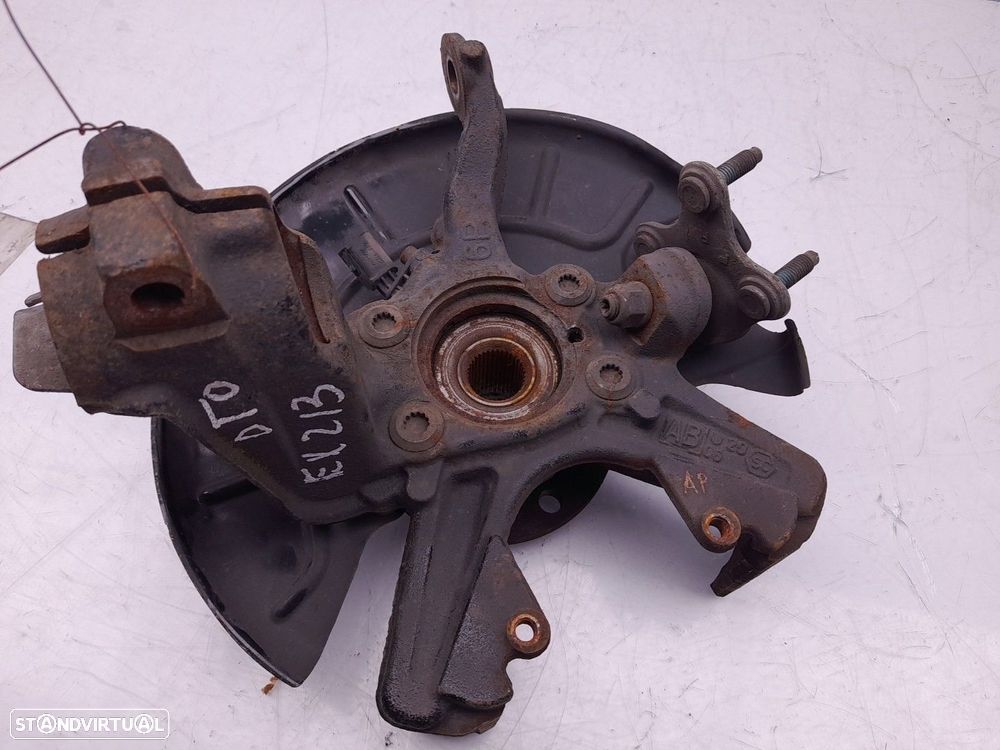 Manga de eixo frente direita VOLKSWAGEN Jetta III (1K2) - 2