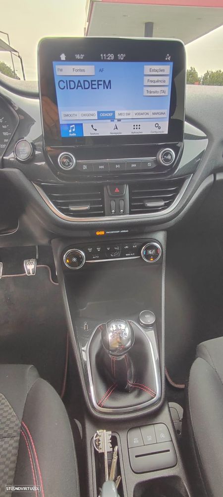 Ford Fiesta 1.0 EcoBoost ST-Line - 13