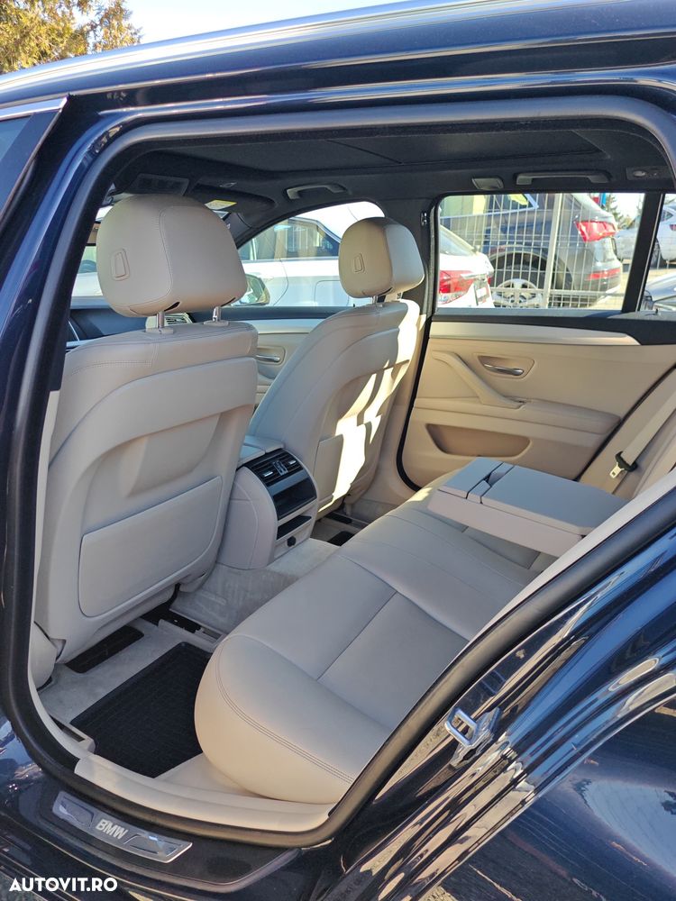 BMW Seria 5 520d xDrive Aut. Modern Line - 10