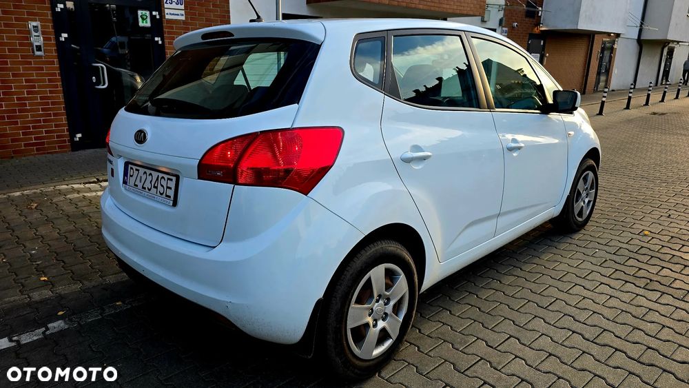 Kia Venga - 3