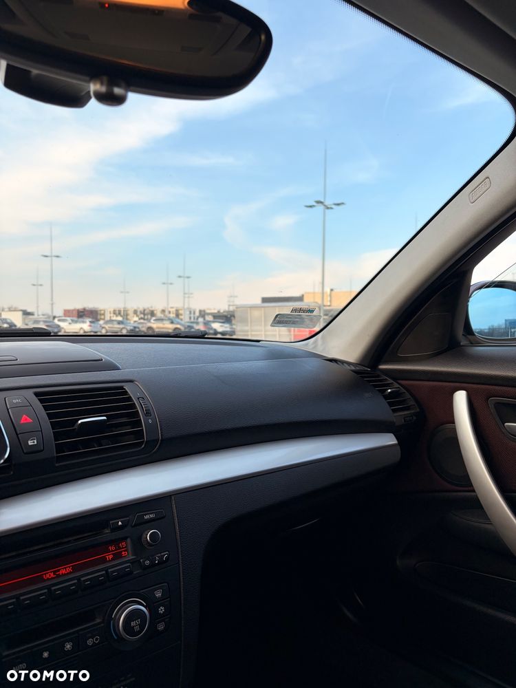 BMW Seria 1 - 26