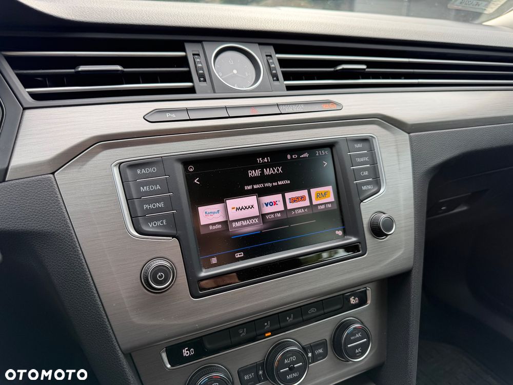 Volkswagen Passat 1.6 TDI BMT Trendline - 13