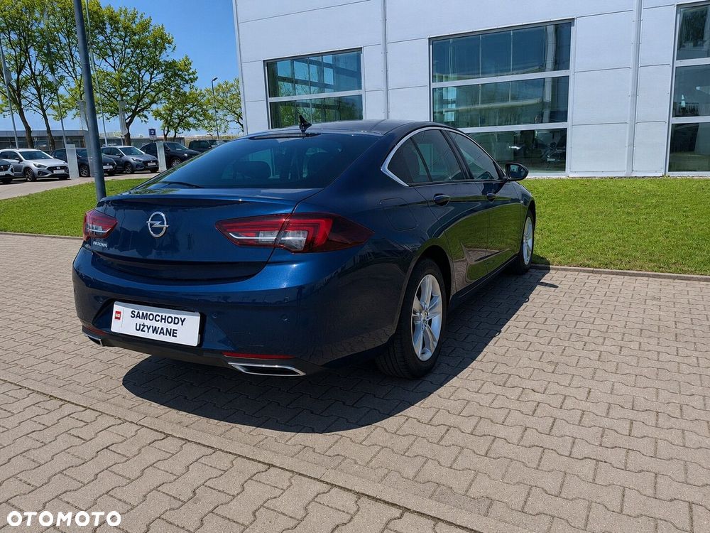 Opel Insignia 2.0 CDTI Elegance S&S - 9