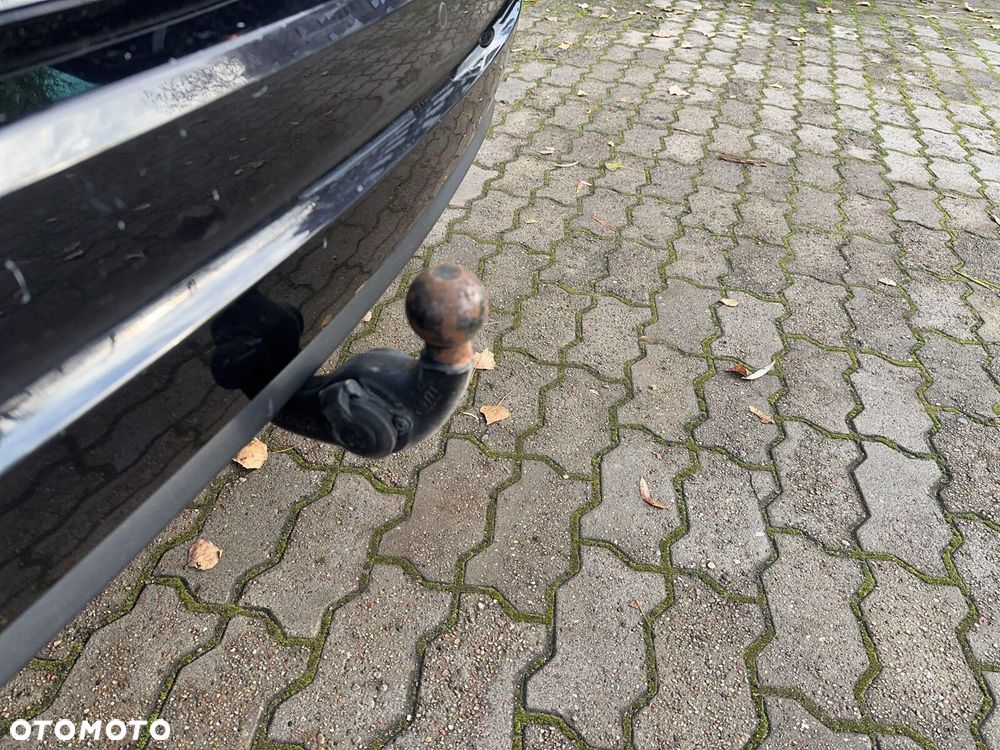 Volkswagen Sharan - 27