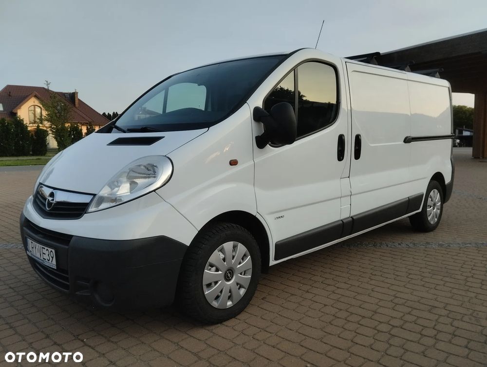 Opel Vivaro L2 H1 Długi TYLKO 192 tys.km!!! 2x boczne drzwi!!! Klimatyzacja SPROWADZONY/ZAREJESTROWANY !!! ŁADNY I ZADBANY !!!Nie Trafic - 1