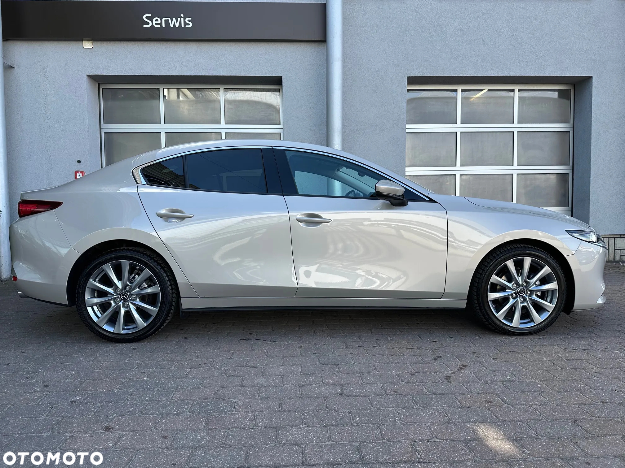 Mazda 3 - 8