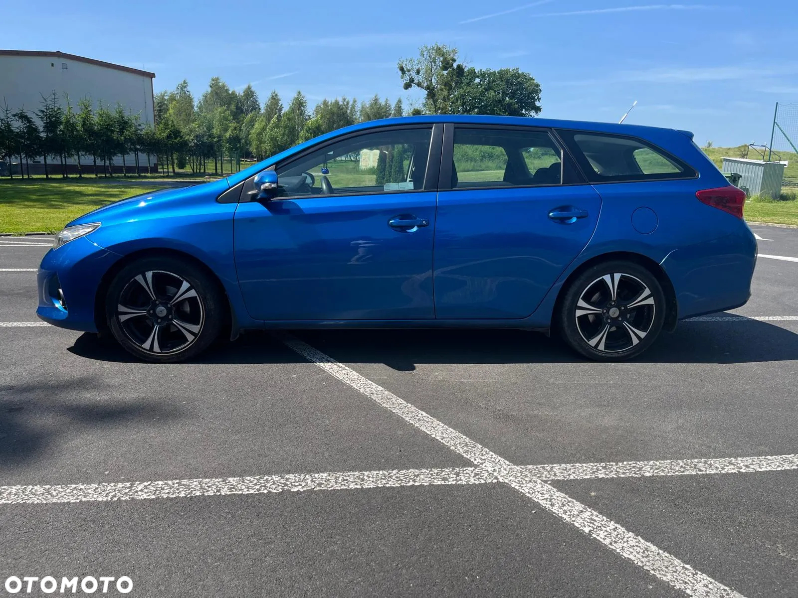 Toyota Auris 1.4 D-4D Active - 12