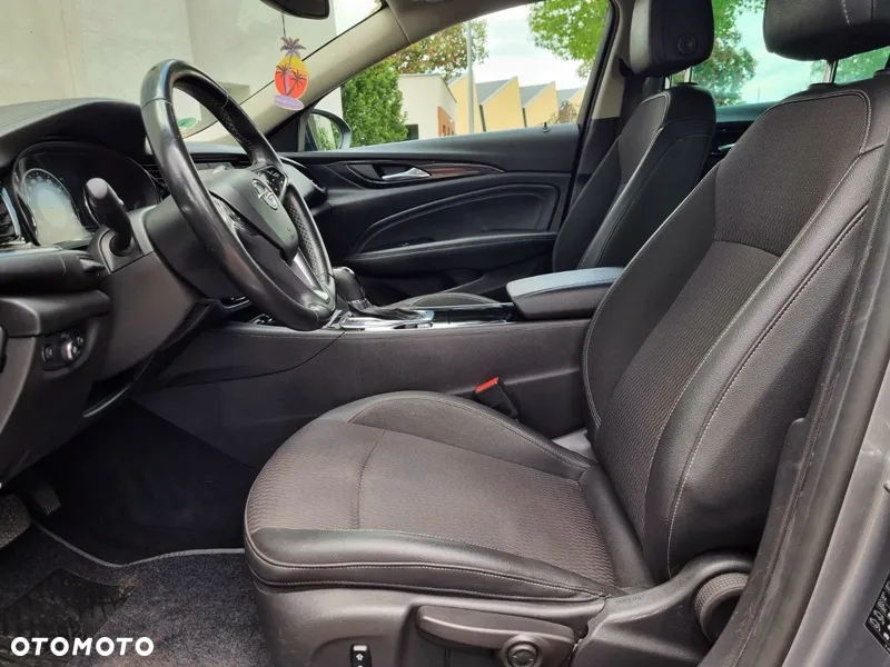 Opel Insignia 2.0 CDTI automatik Business Innovation - 14