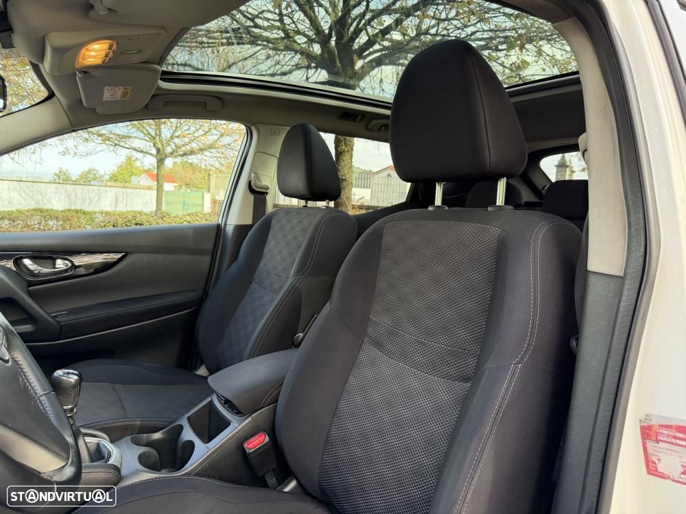 Nissan Qashqai 1.5 dCi N-Connecta Led - 10