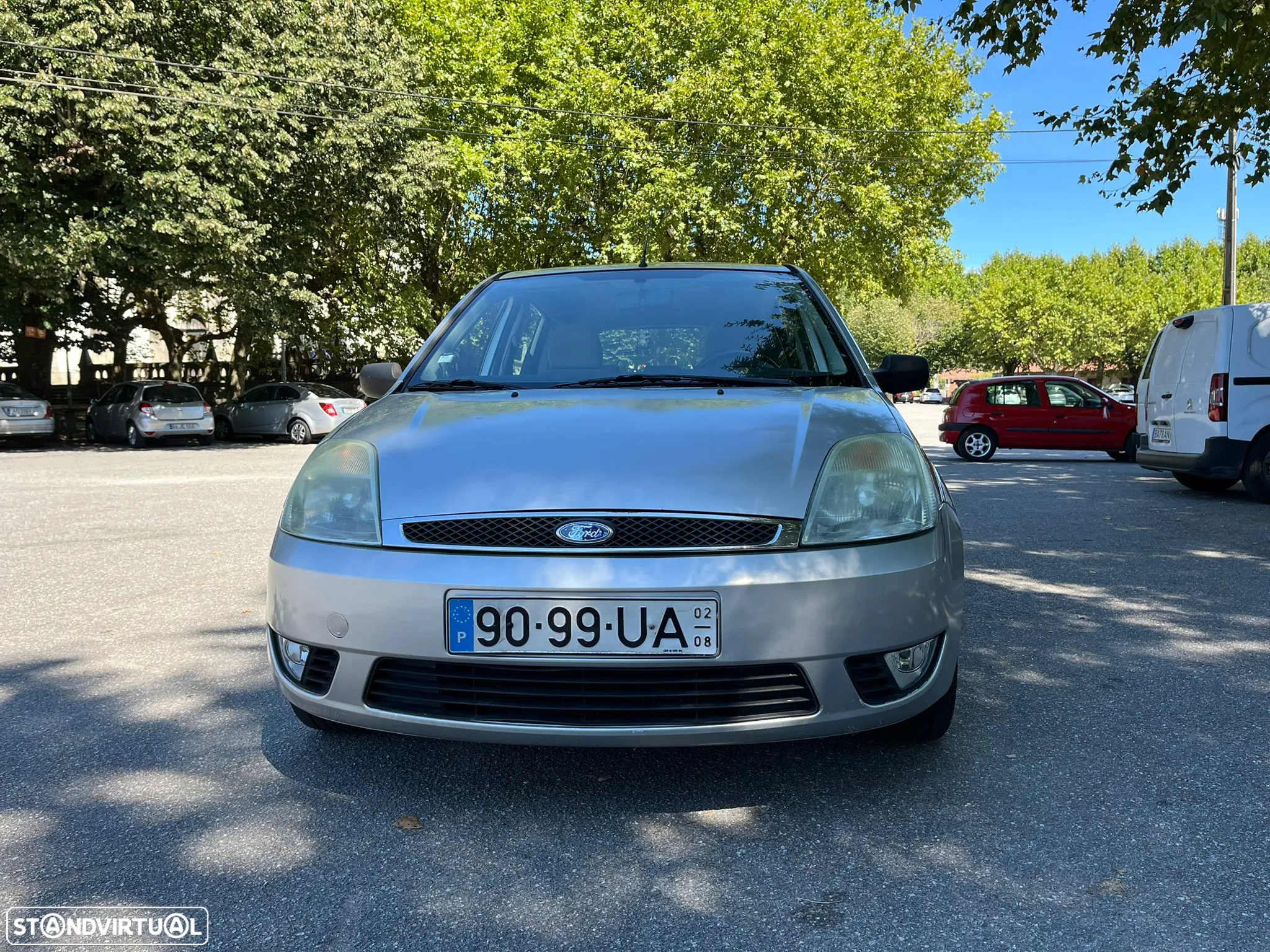 Ford Fiesta 1.4 Ghia - 4