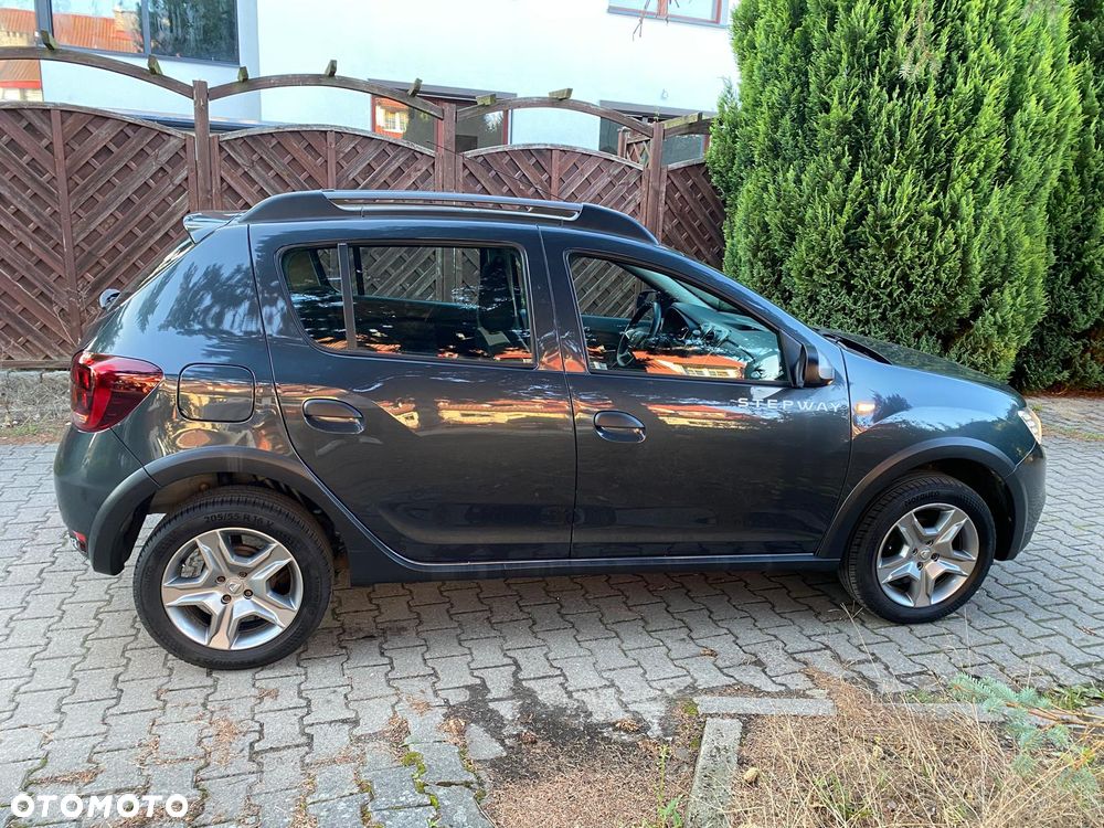 Dacia Sandero Stepway TCe 90 (S&S) Prestige - 9