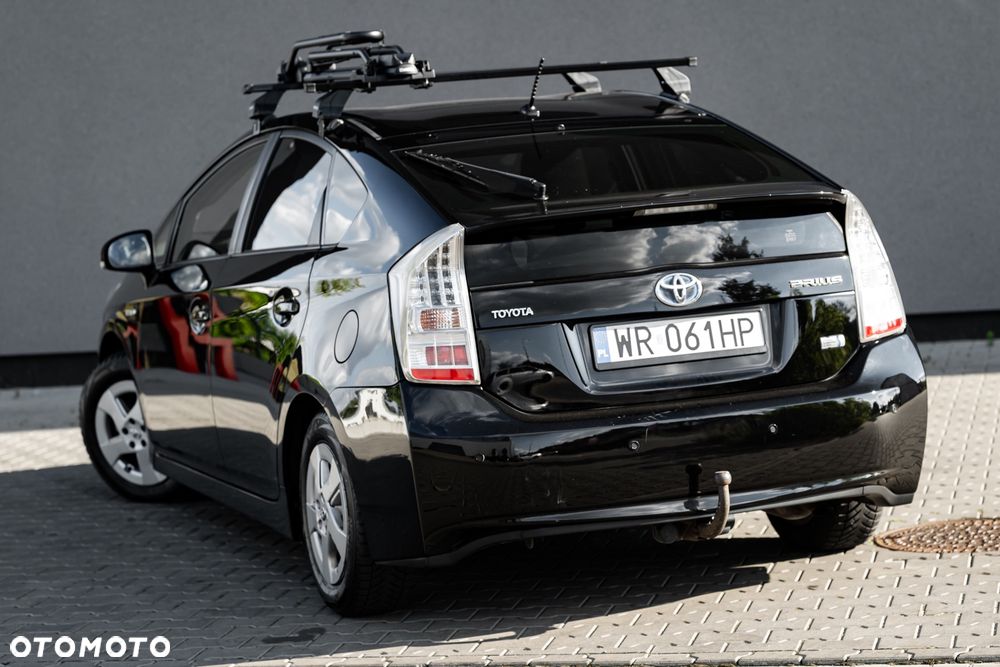 Toyota Prius 1.8 HSD Premium - 13
