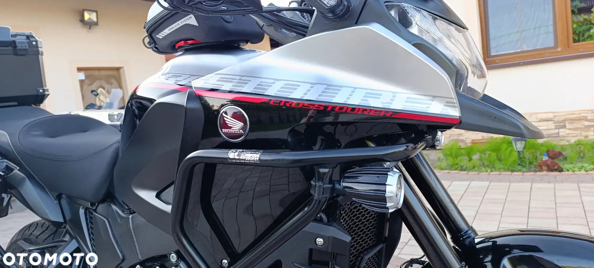 Honda VFR - 27