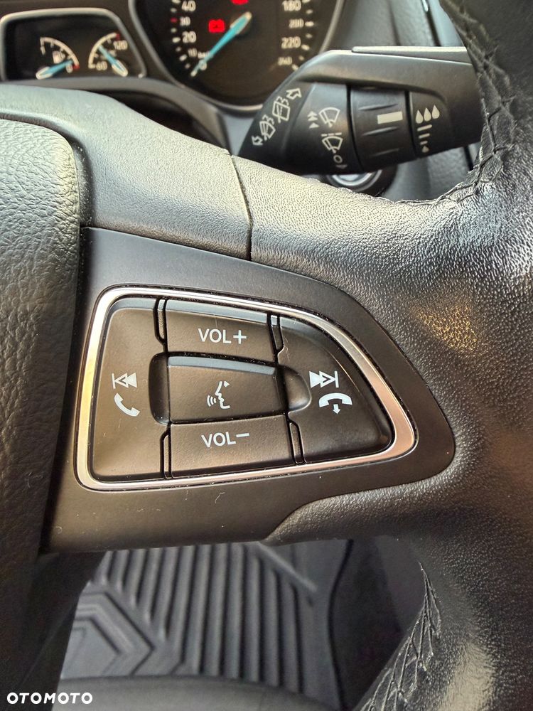 Ford Focus - 28