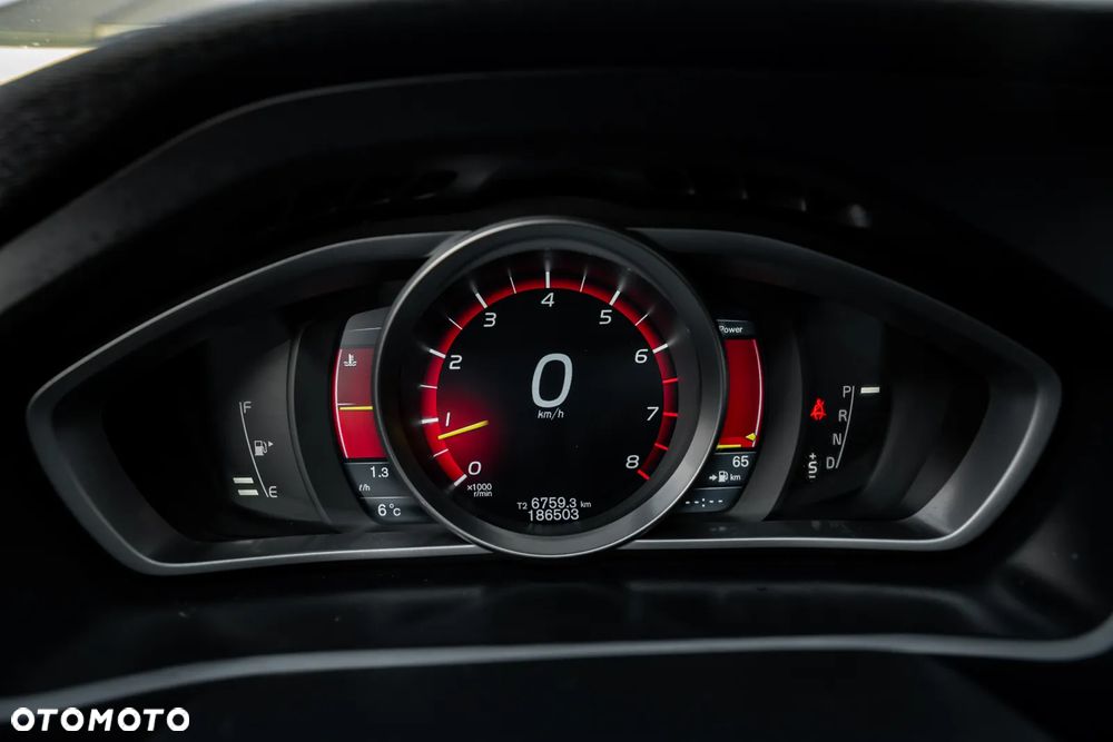 Volvo V40 Cross Country T5 AWD Geartronic Summum - 31