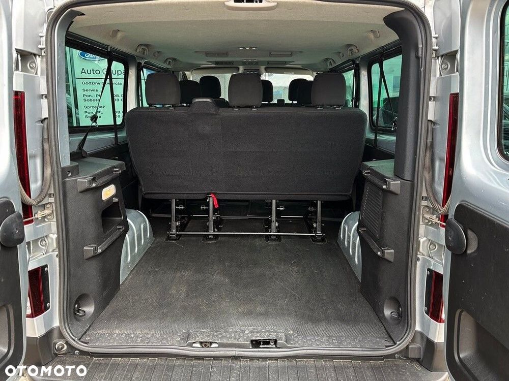 Renault Trafic - 22