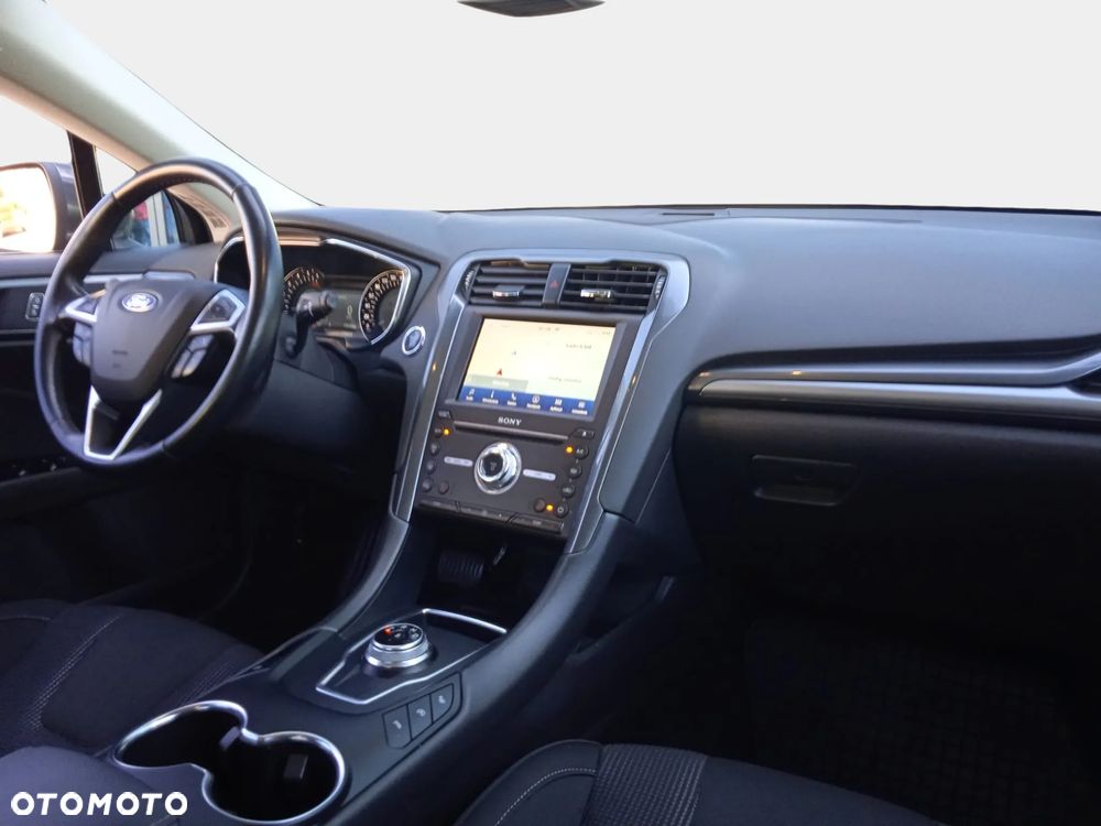 Ford Mondeo 2.0 EcoBlue Titanium - 30