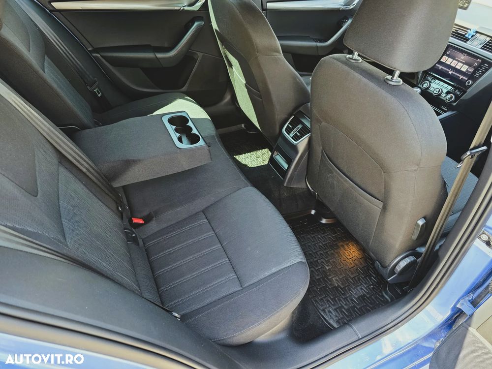 Skoda Octavia 1.6 TDI Active - 12