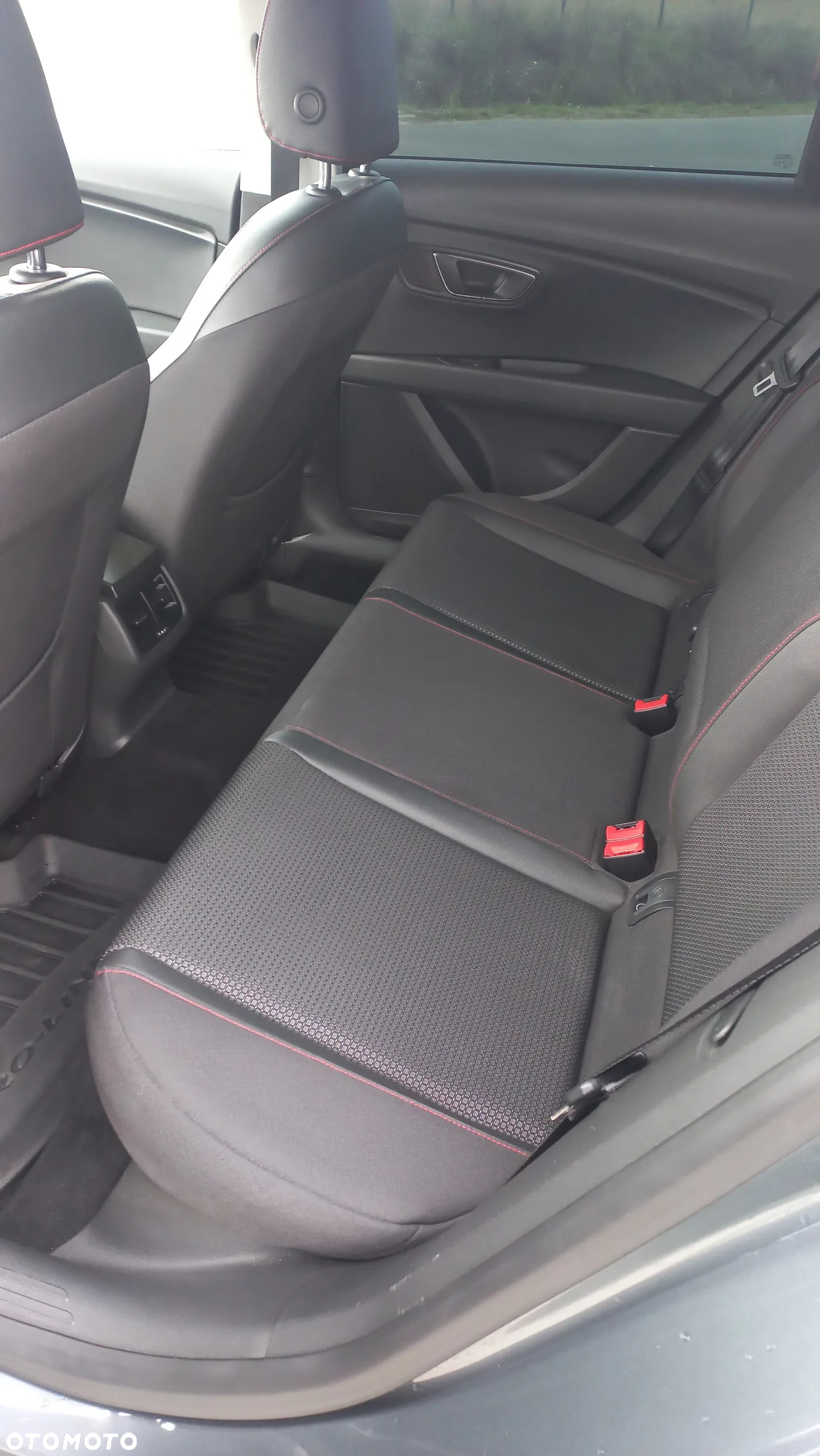 Seat Leon ST 2.0 TDI Start&Stop DSG FR - 6