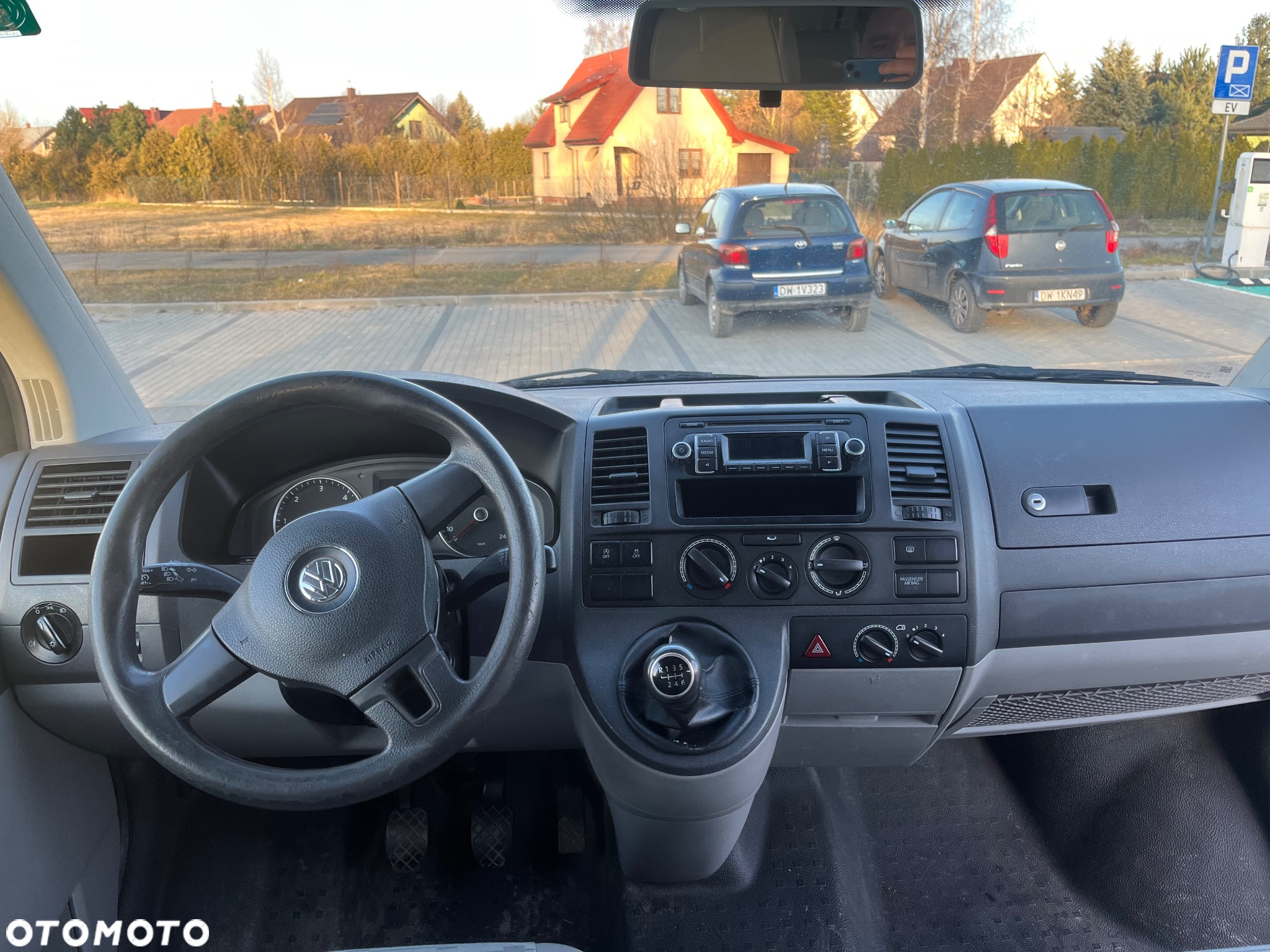 Volkswagen Transporter T5 TDI L1H1 4Motion - 11