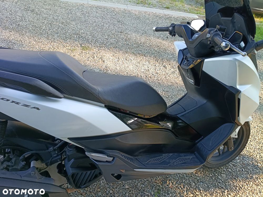 Honda NSS - 8