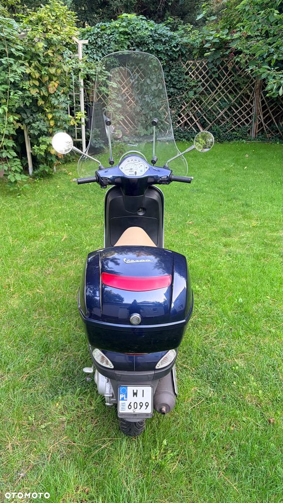 Vespa LX - 7