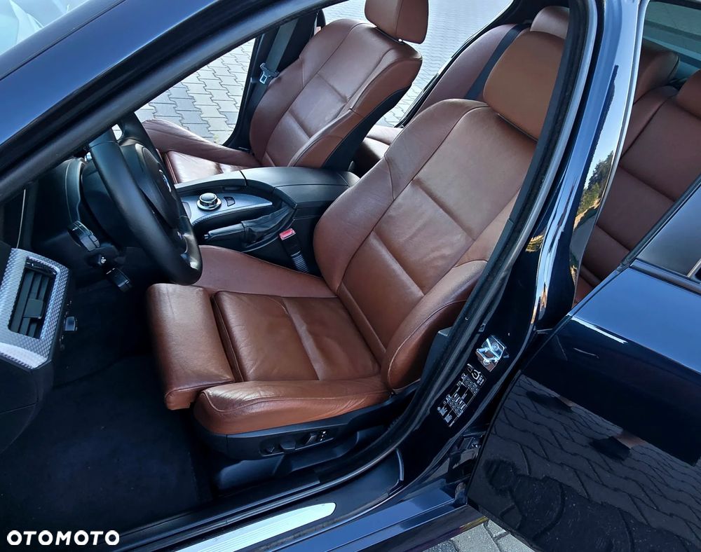 BMW Seria 5 530d Edition Sport - 31